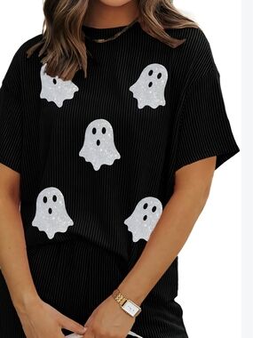 Woman's Black Ghost Graphic Costume Tee Sz L/XL